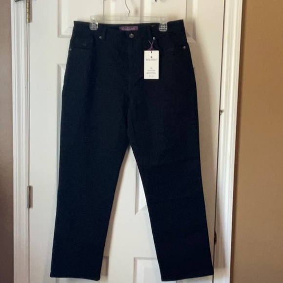 Gloria Vanderbilt Amanda The Original Slimming Black Denim Jean Size 14 Short - Picture 1 of 14